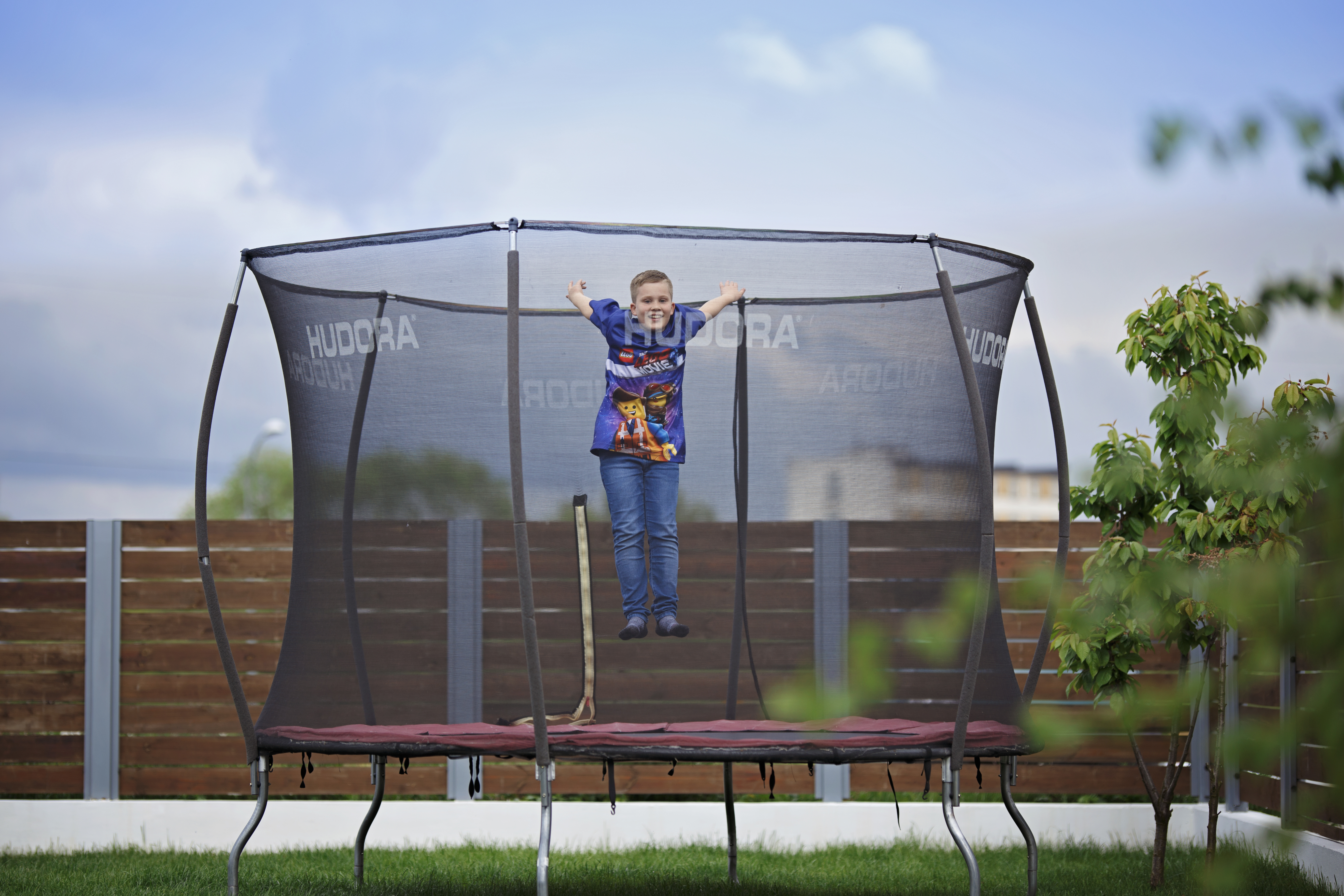trampolina ogrodowa Hudora
